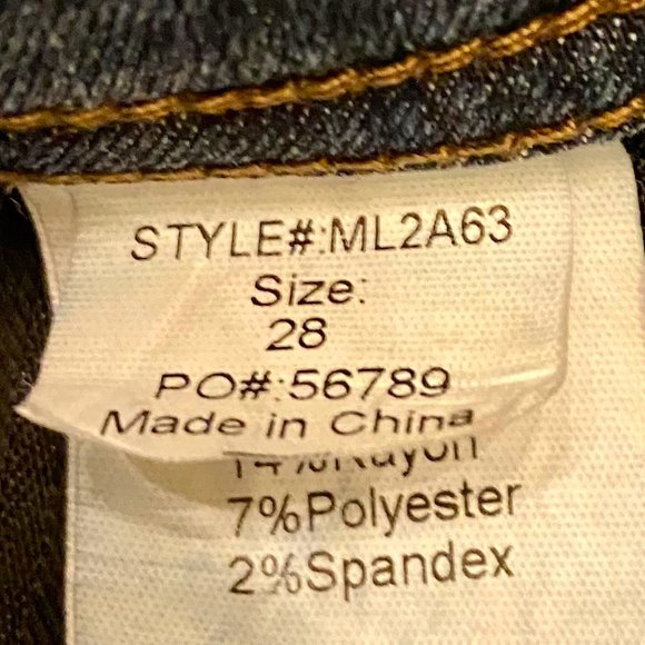 Level 99 High Rise Tanya Crop Slim Jeans Sz 28 - Picture 5 of 6